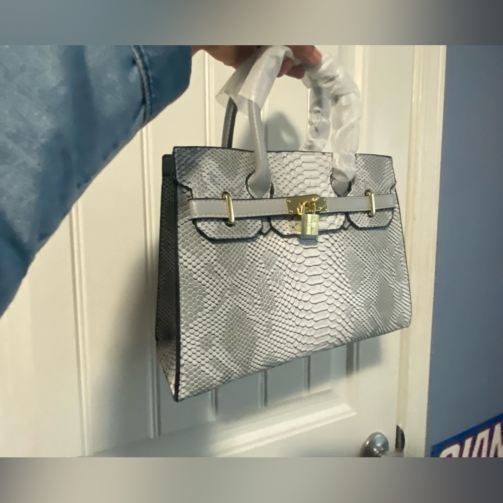 Faux Snakeskin Medium Handbag with Gold Lock Accent NWOT